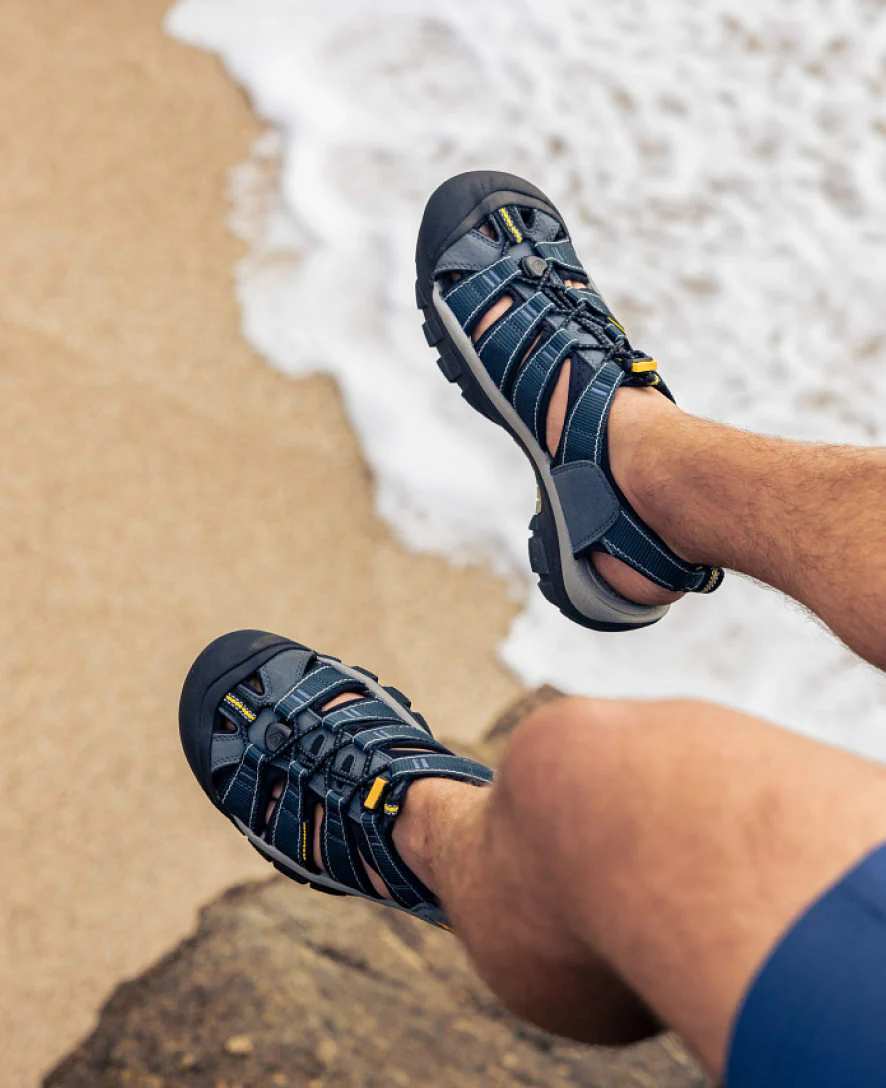 Men's Newport H2 Sandal  |  Raven/Aluminum - Image 9